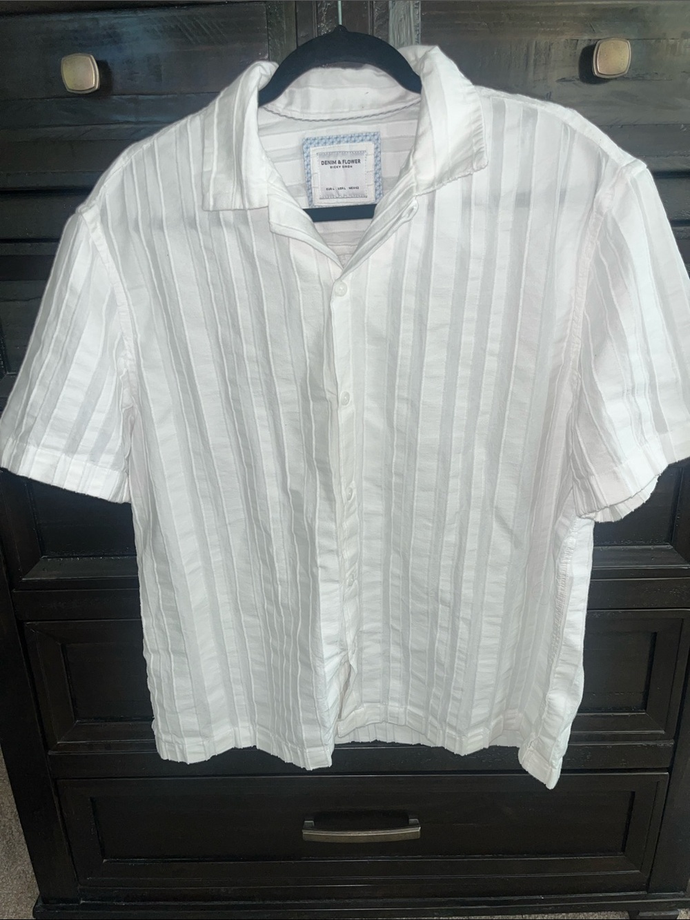 Denim & Flower White Short-Sleeve Stripe Button-Down Shirt